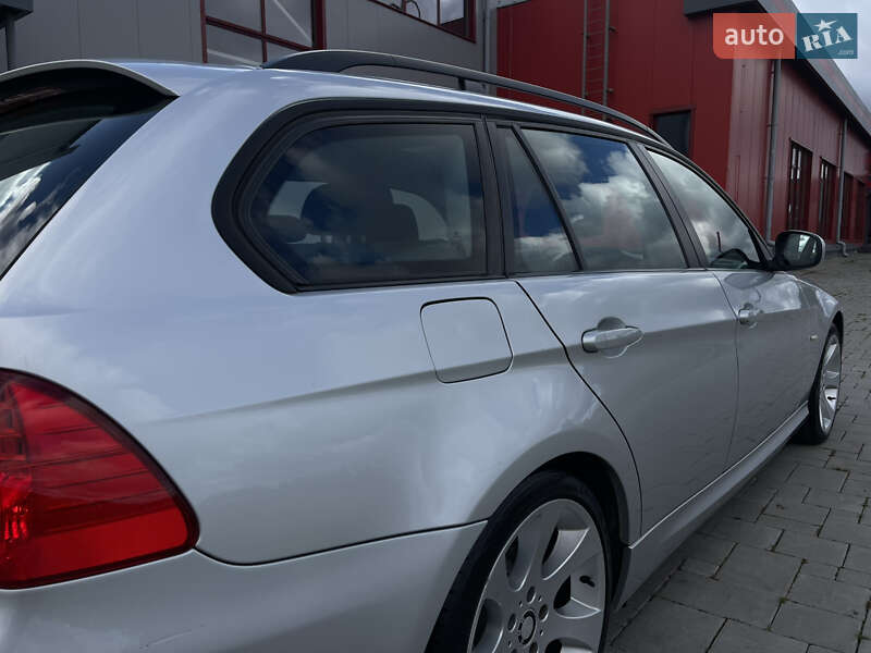 Універсал BMW 3 Series 2010 в Рівному