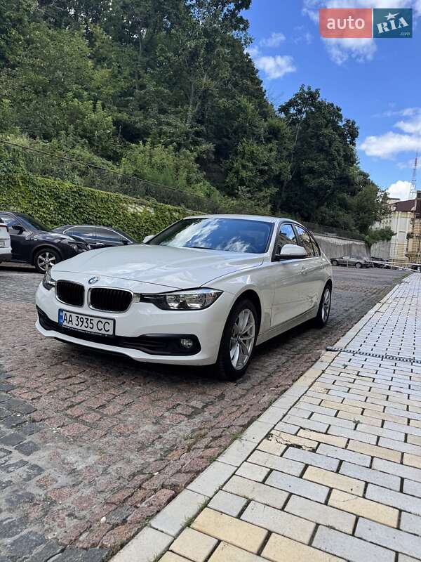 BMW 3 Series 2017 BMW 3 Series 2017