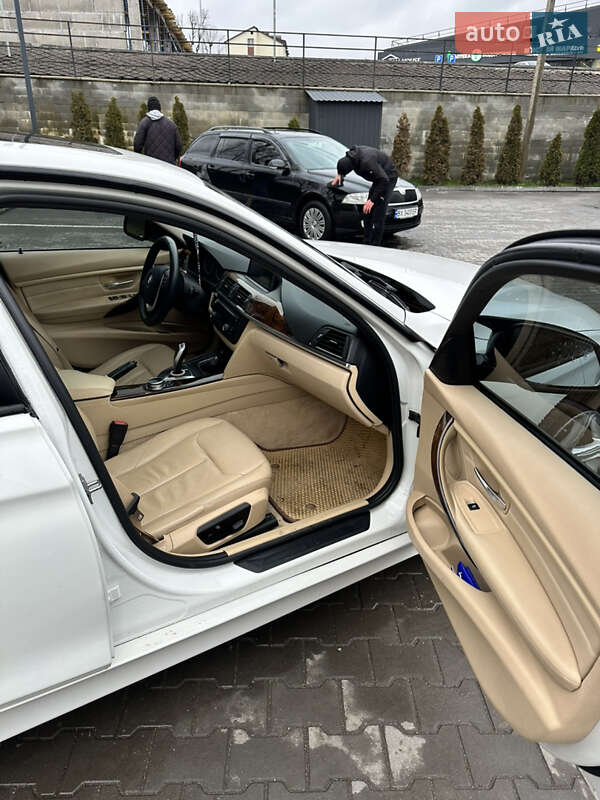 Седан BMW 3 Series 2014 в Хмельницькому