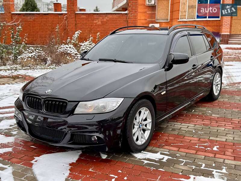 BMW 3 Series 2009