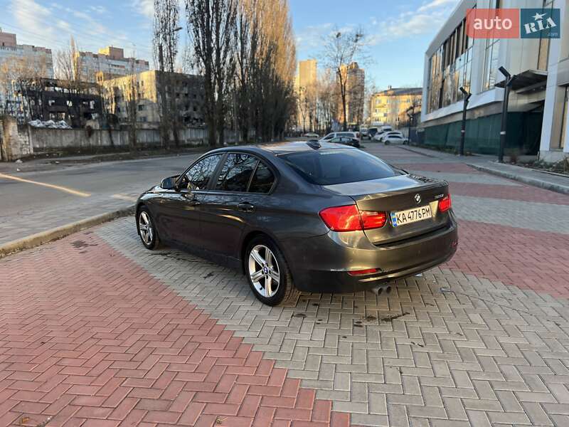 Седан BMW 3 Series 2014 в Киеве