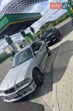 Седан BMW 3 Series 1997 в Василькове