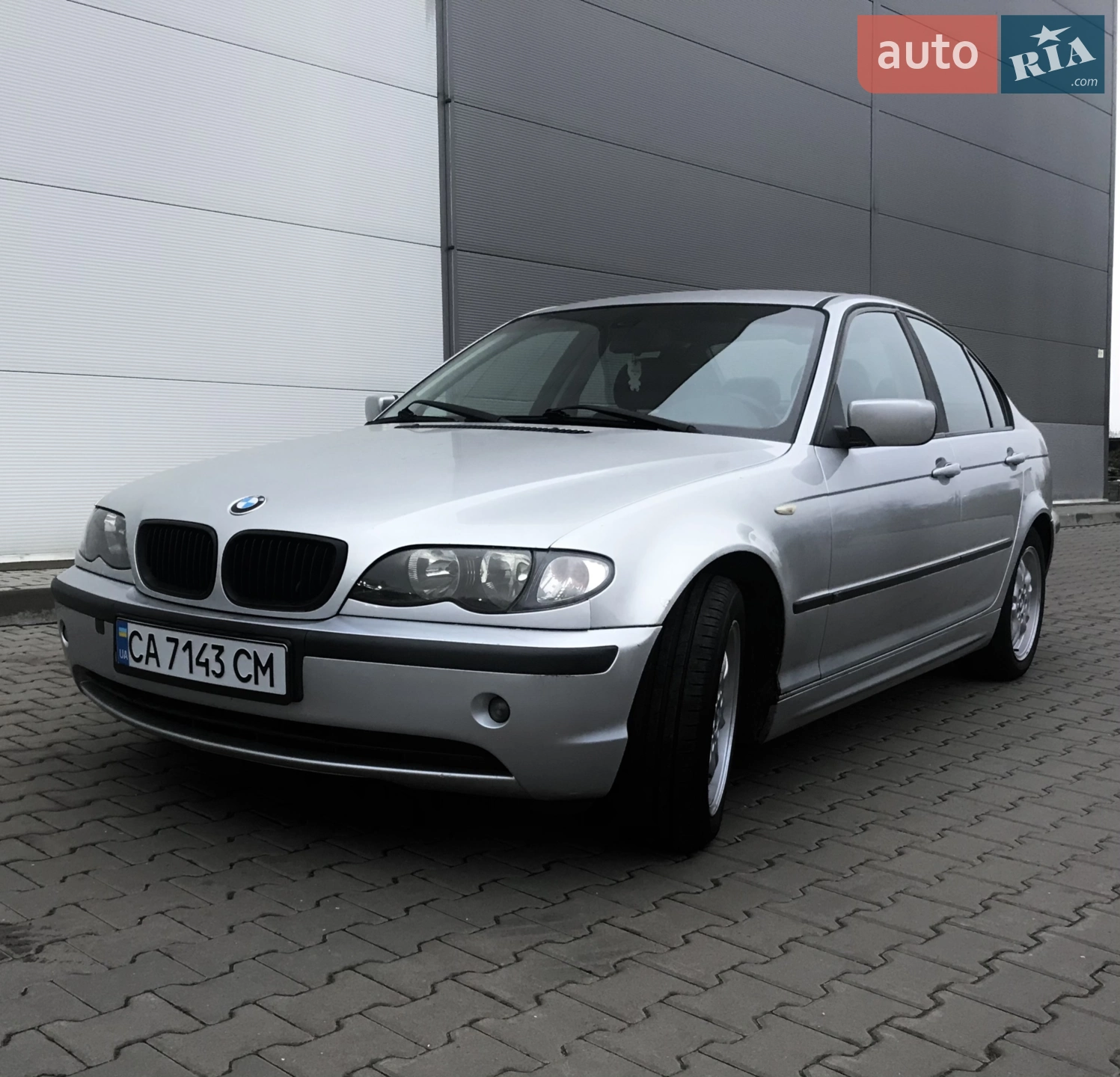 BMW 3 Series 2003 VIN WBAAS71000CJ33522 фото оголошення 4 з 23