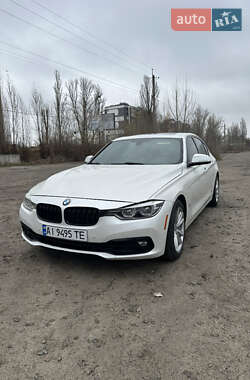 Седан BMW 3 Series 2016 в Києві