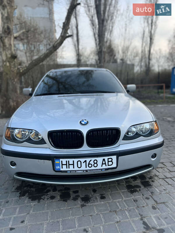 BMW 3 Series 2004