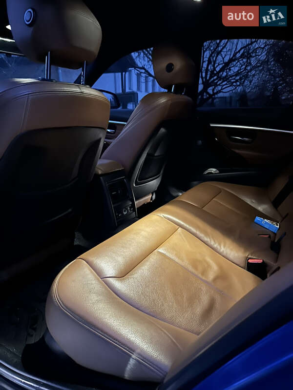 Седан BMW 3 Series 2016 в Тернополе