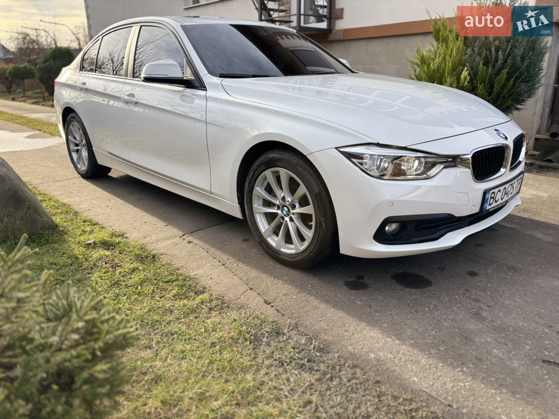 2016 BMW 3er - мініатюра 2