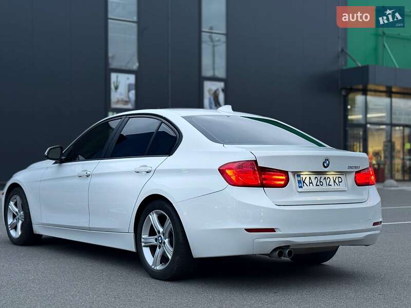 Седан BMW 3 Series 2014 в Києві фото 19 Седан BMW 3 Series 2014 в Києві