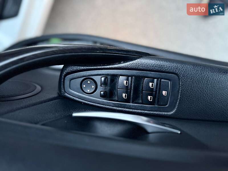 Седан BMW 3 Series 2014 в Києві фото 26 Седан BMW 3 Series 2014 в Києві
