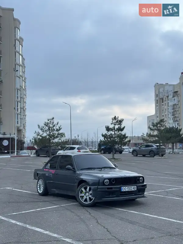 BMW 3 Series 1986
