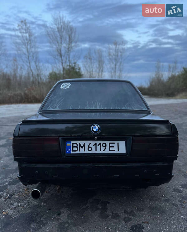 Седан BMW 3 Series 1988 в Кременці