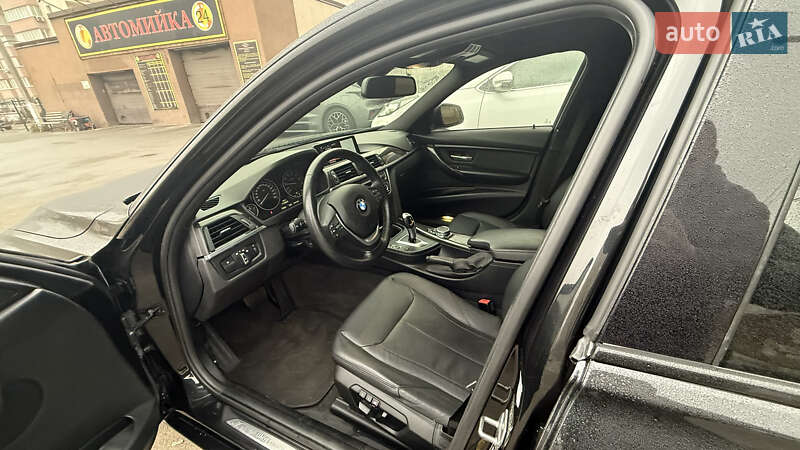 Седан BMW 3 Series 2014 в Києві