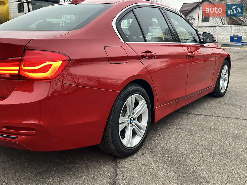 Седан BMW 3 Series 2018 в Києві