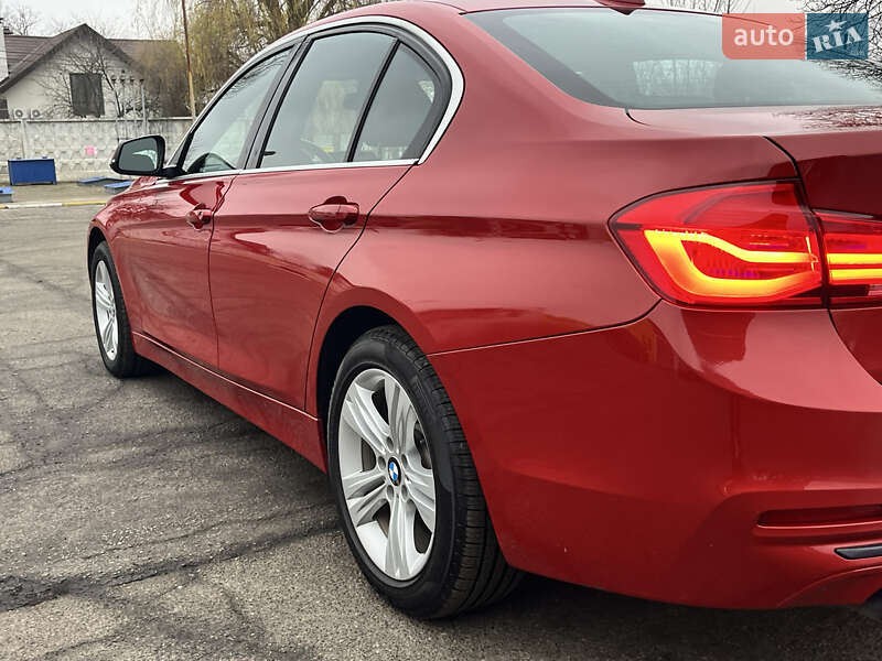 Седан BMW 3 Series 2018 в Києві