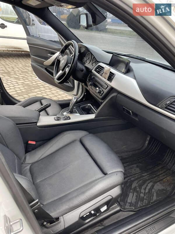 Седан BMW 3 Series 2014 в Тернополі