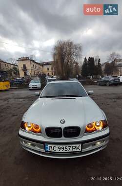Седан BMW 3 Series 2001 в Львові