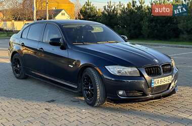 Седан BMW 3 Series 2010 в Одессе