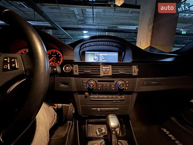 Кабриолет BMW 3 Series 2012 в Киеве фото 9 Кабриолет BMW 3 Series 2012 в Киеве