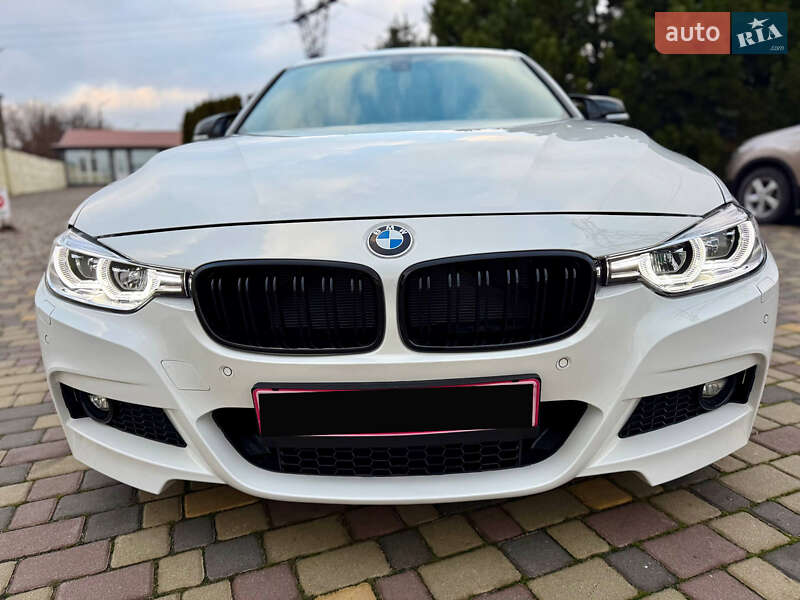 Седан BMW 3 Series 2016 в Днепре