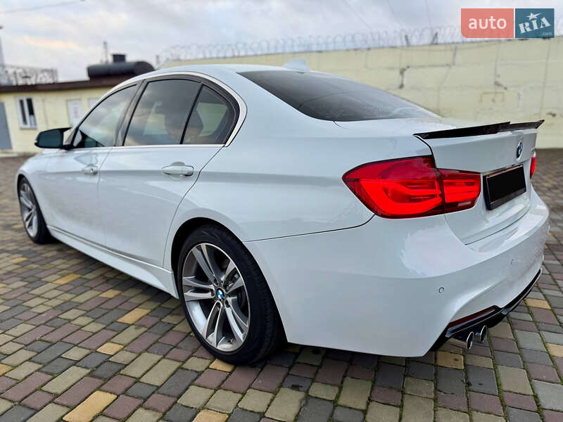 Седан BMW 3 Series 2016 в Днепре