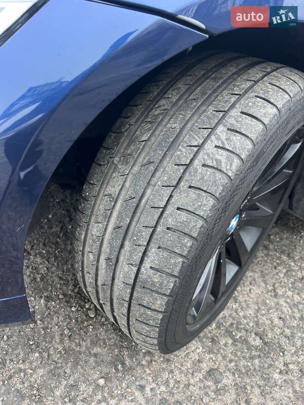 Седан BMW 3 Series 2010 в Запорожье фото 16 Седан BMW 3 Series 2010 в Запорожье