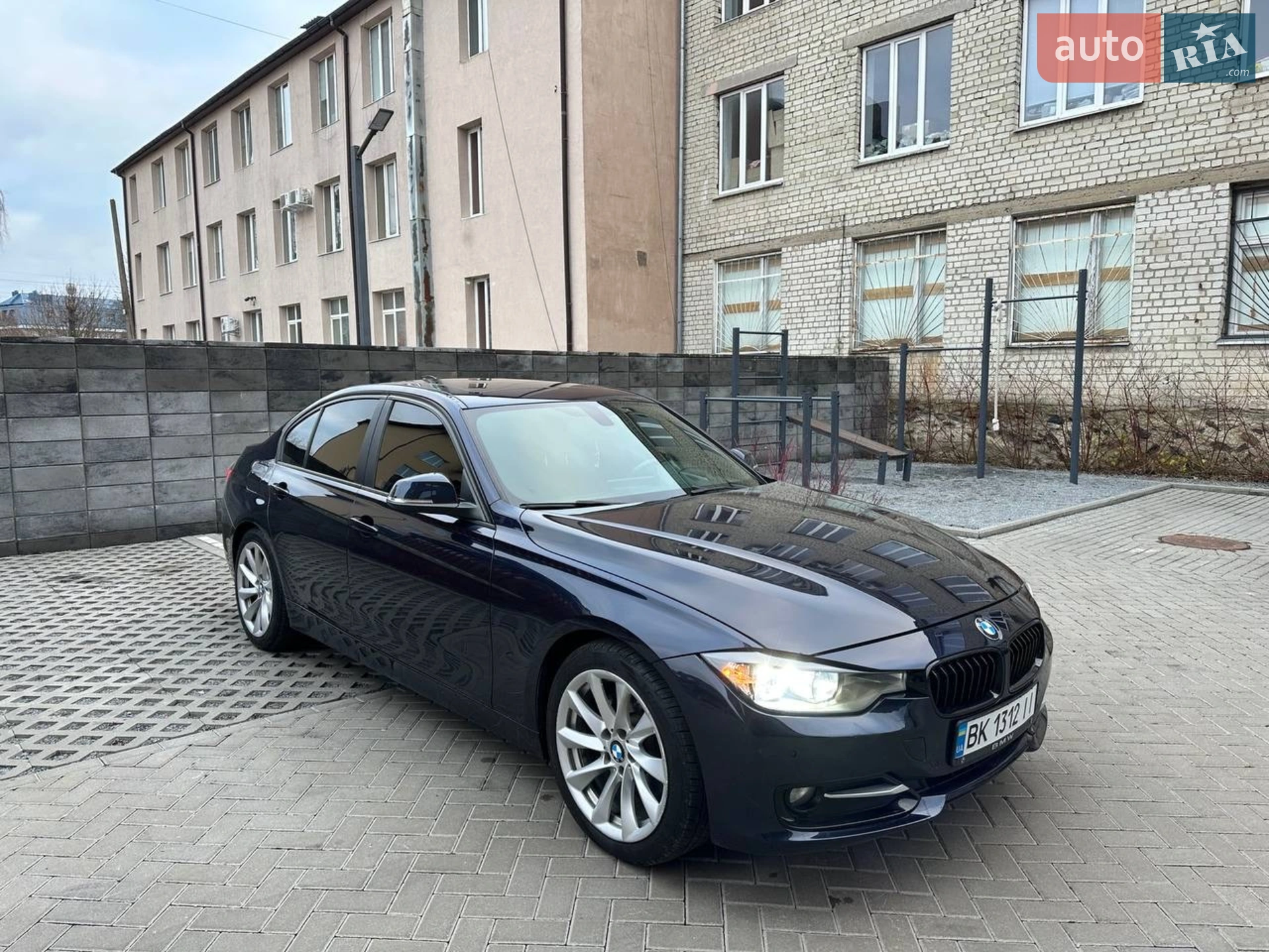 2015 BMW 3er - фото 1
