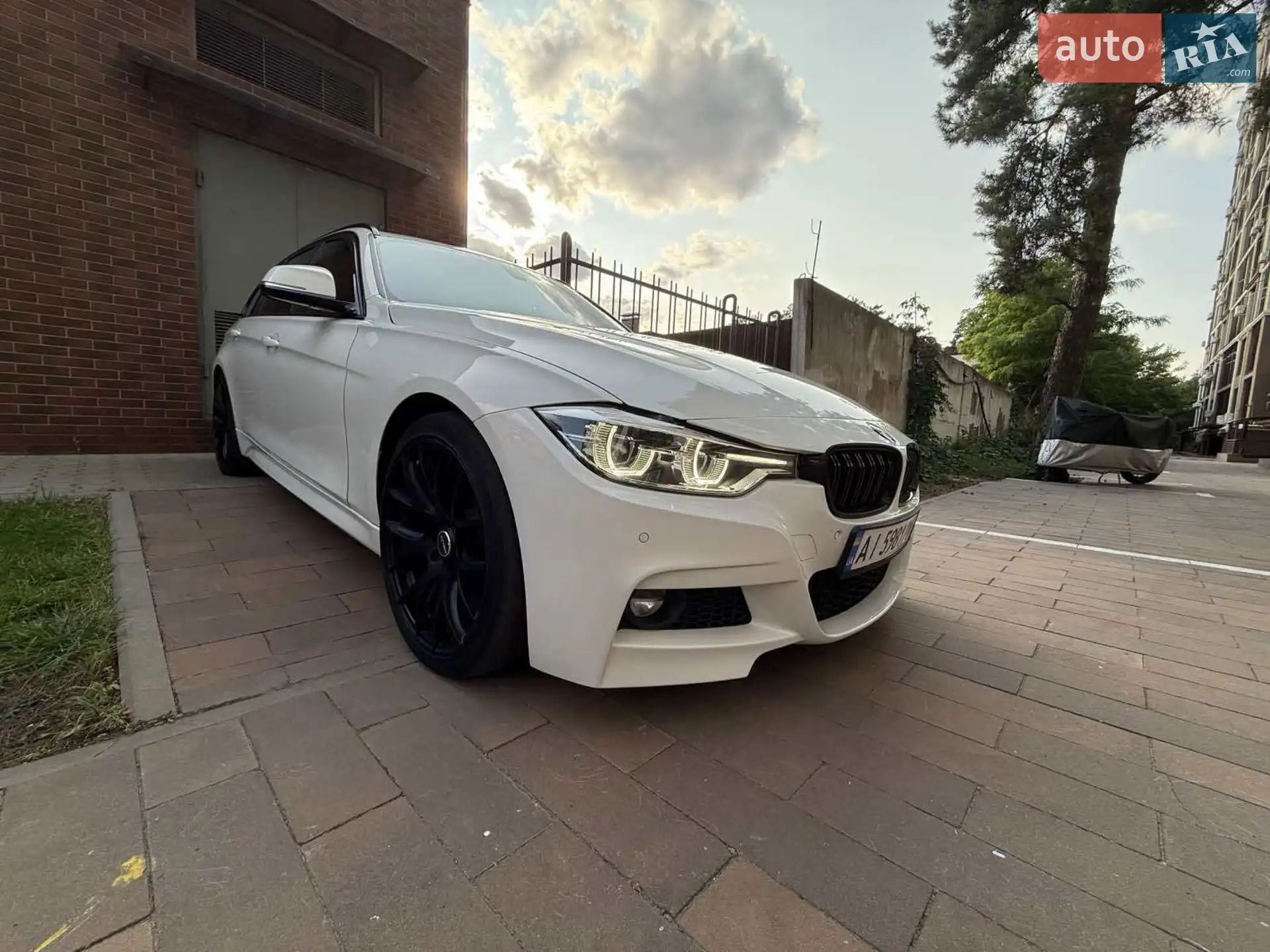2016 BMW 3er - мініатюра 10