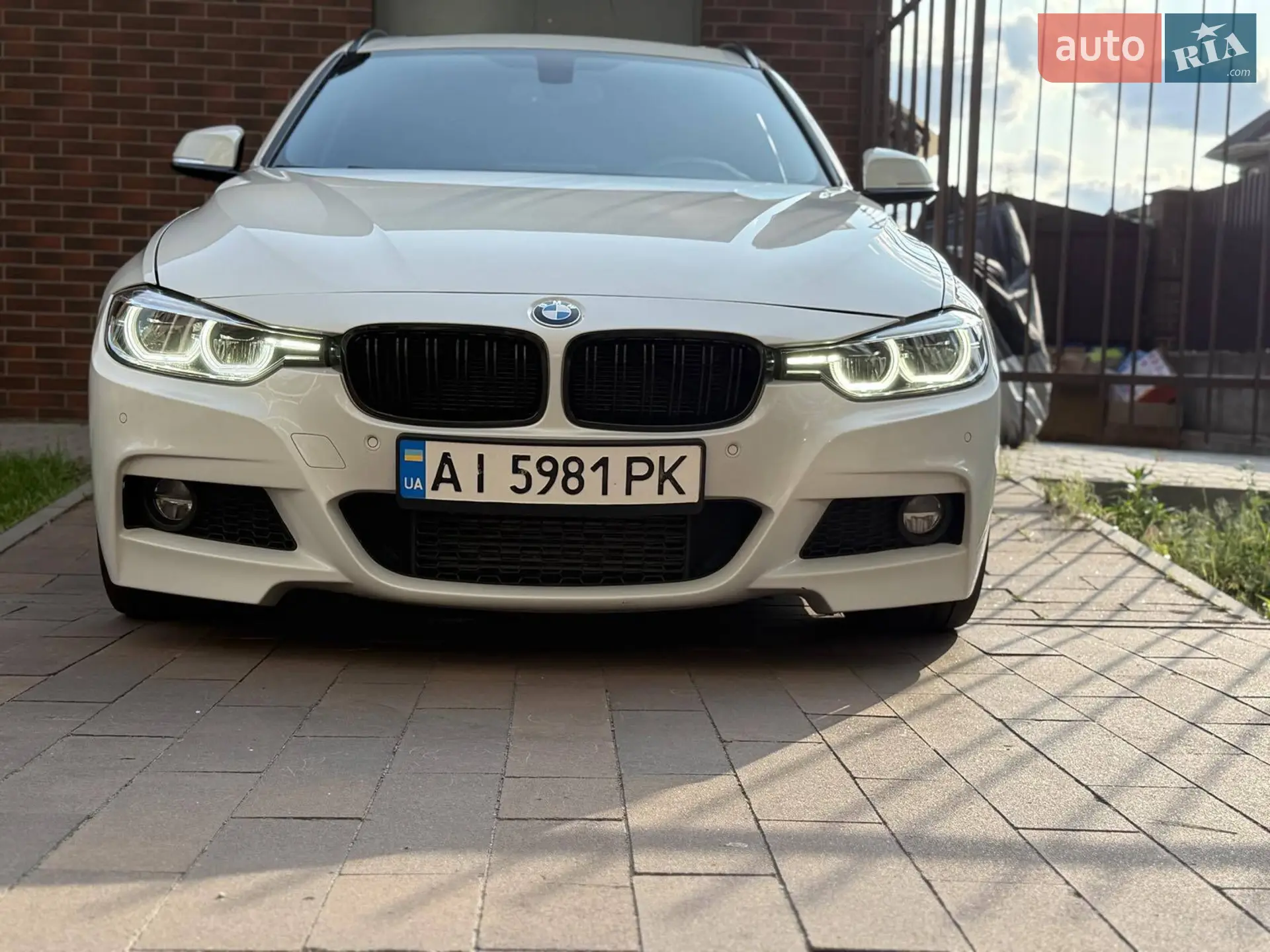 2016 BMW 3er - мініатюра 2
