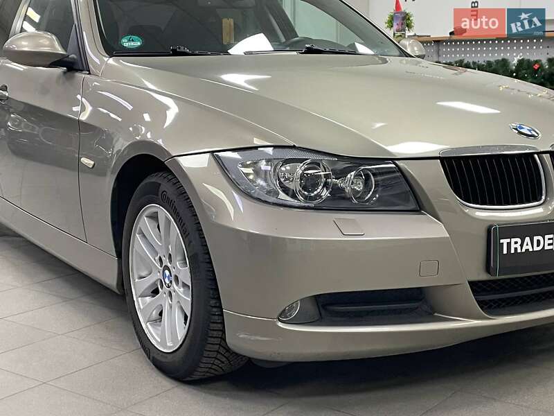 Седан BMW 3 Series 2008 в Киеве фото 3 Седан BMW 3 Series 2008 в Киеве
