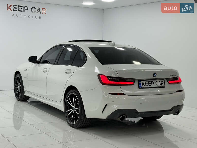 Седан BMW 3 Series 2020 в Одессе