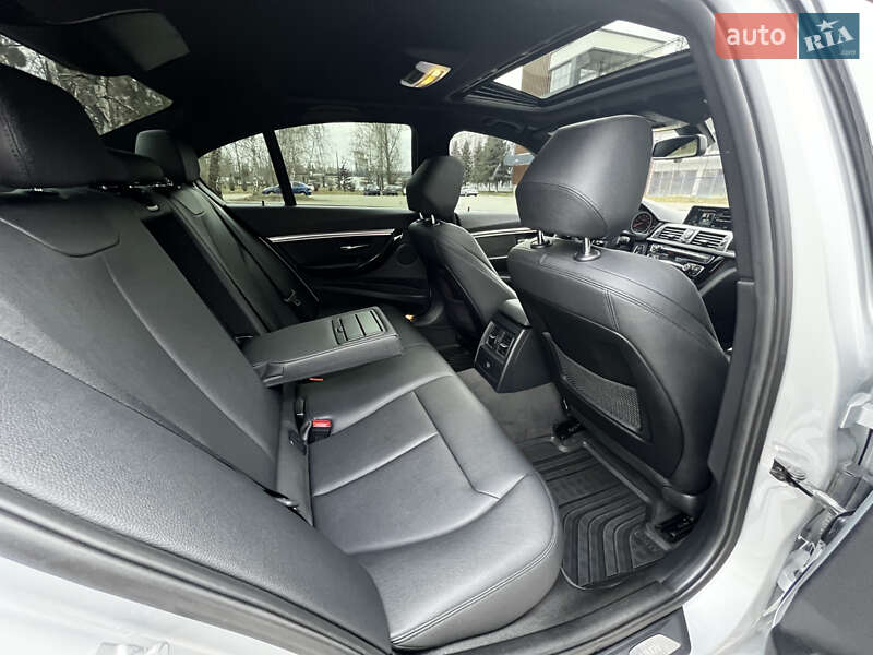 Седан BMW 3 Series 2015 в Белой Церкви фото 30 Седан BMW 3 Series 2015 в Белой Церкви