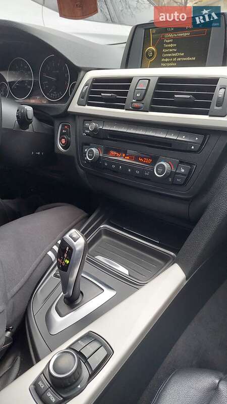 Седан BMW 3 Series 2013 в Тернополі фото 5 Седан BMW 3 Series 2013 в Тернополі