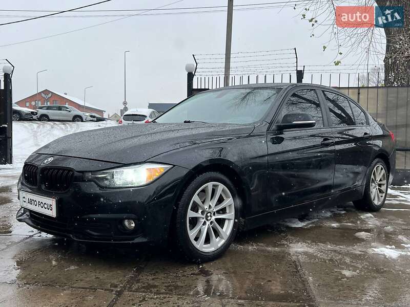 Седан BMW 3 Series 2016 в Києві