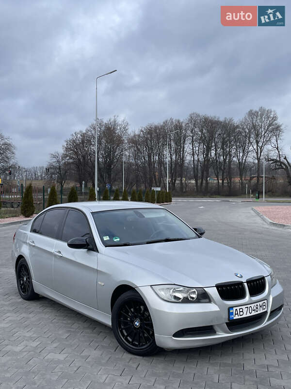 Седан BMW 3 Series 2007 в Виннице