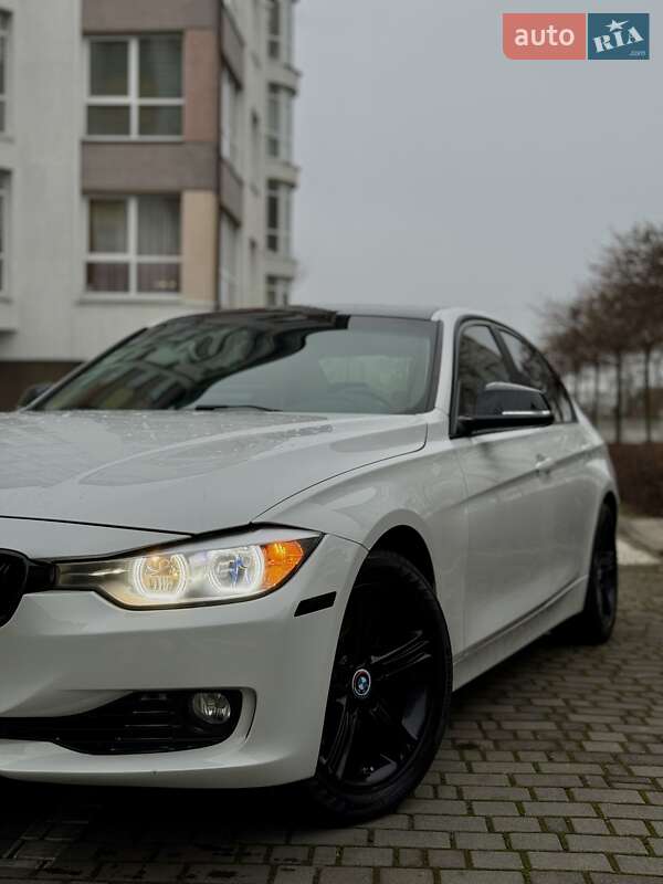 Седан BMW 3 Series 2014 в Івано-Франківську