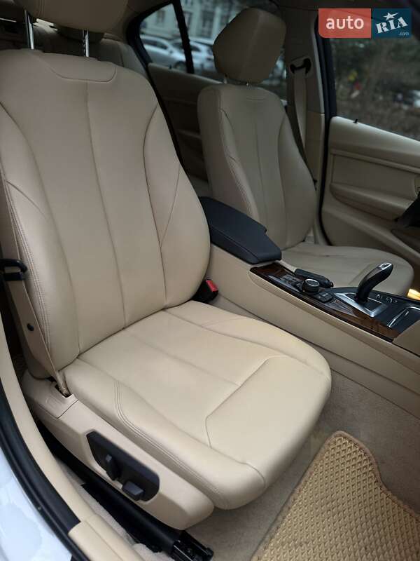 Седан BMW 3 Series 2014 в Івано-Франківську