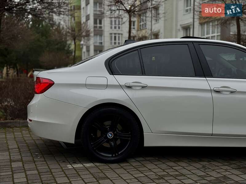 Седан BMW 3 Series 2014 в Івано-Франківську