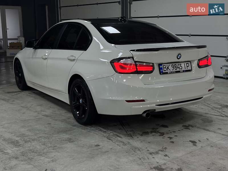 Седан BMW 3 Series 2013 в Ровно фото 5 Седан BMW 3 Series 2013 в Ровно