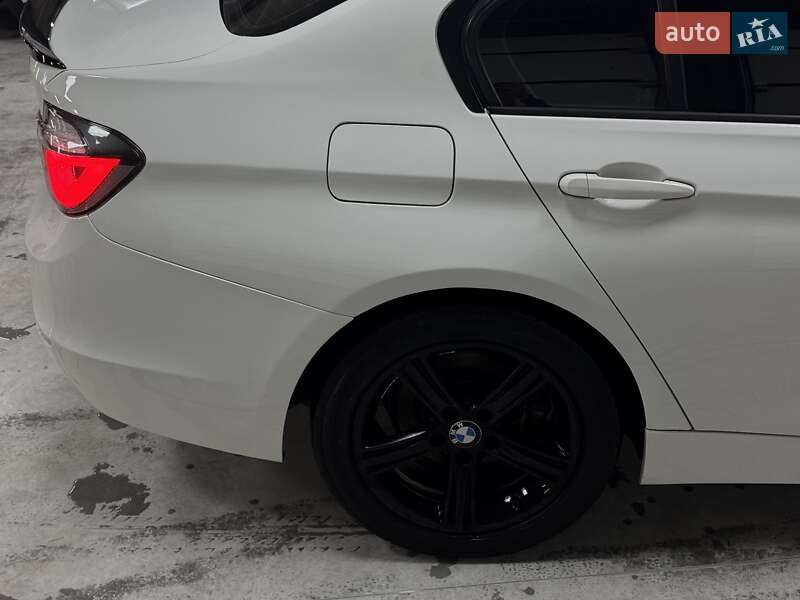 Седан BMW 3 Series 2013 в Ровно фото 13 Седан BMW 3 Series 2013 в Ровно