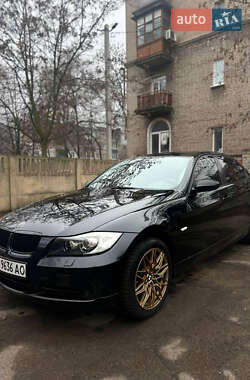 Седан BMW 3 Series 2005 в Дніпрі