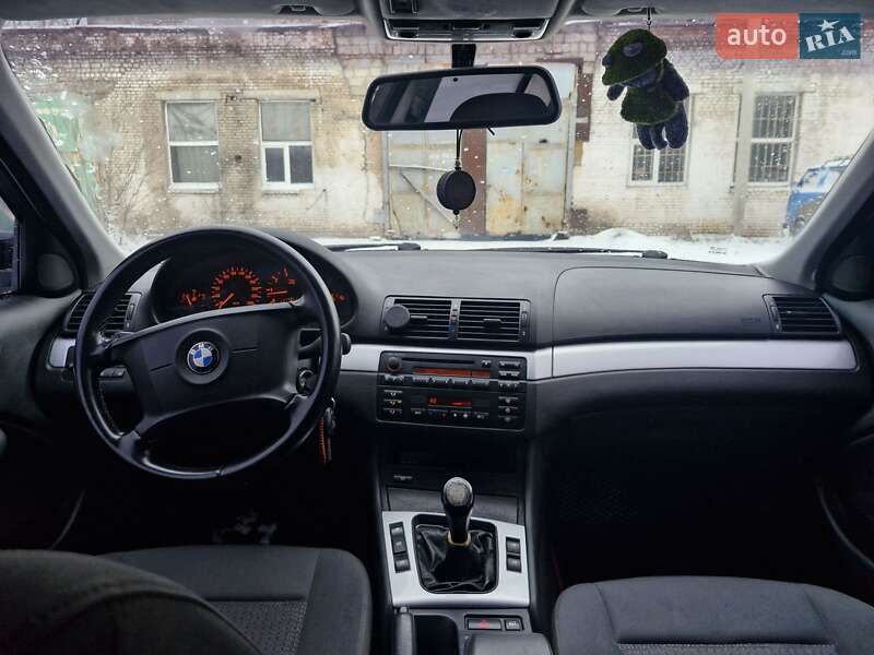 Седан BMW 3 Series 2003 в Кривом Роге