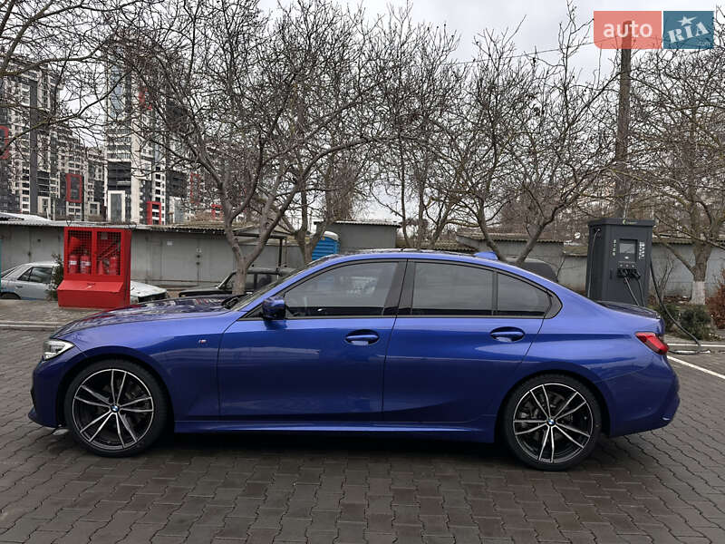 Седан BMW 3 Series 2018 в Одесі
