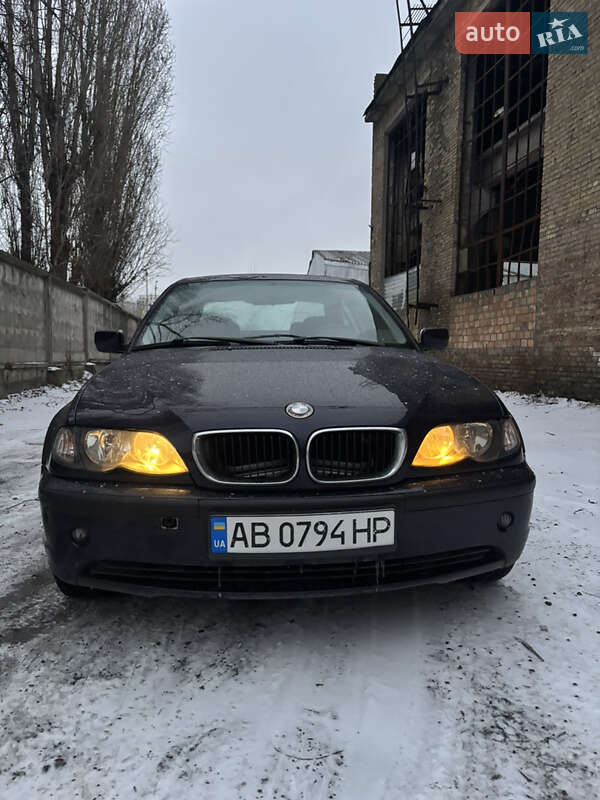 Седан BMW 3 Series 2002 в Києві