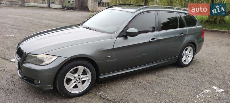 Універсал BMW 3 Series 2009 в Івано-Франківську