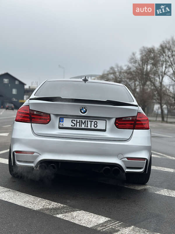 Седан BMW 3 Series 2014 в Києві