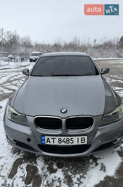 Седан BMW 3 Series 2009 в Ивано-Франковске