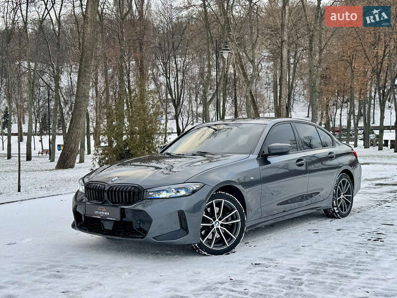 Седан BMW 3 Series 2022 в Киеве фото 10 Седан BMW 3 Series 2022 в Киеве