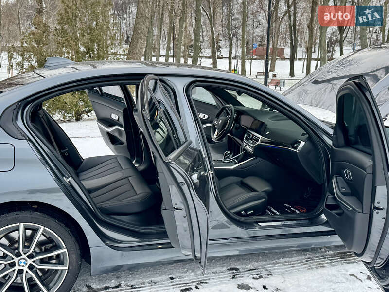 Седан BMW 3 Series 2022 в Киеве фото 32 Седан BMW 3 Series 2022 в Киеве