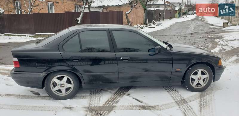 Седан BMW 3 Series 1995 в Киеве фото 8 Седан BMW 3 Series 1995 в Киеве