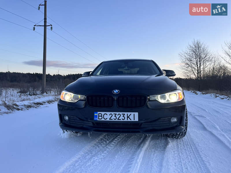 Седан BMW 3 Series 2016 в Шептицькому фото 7 Седан BMW 3 Series 2016 в Шептицькому